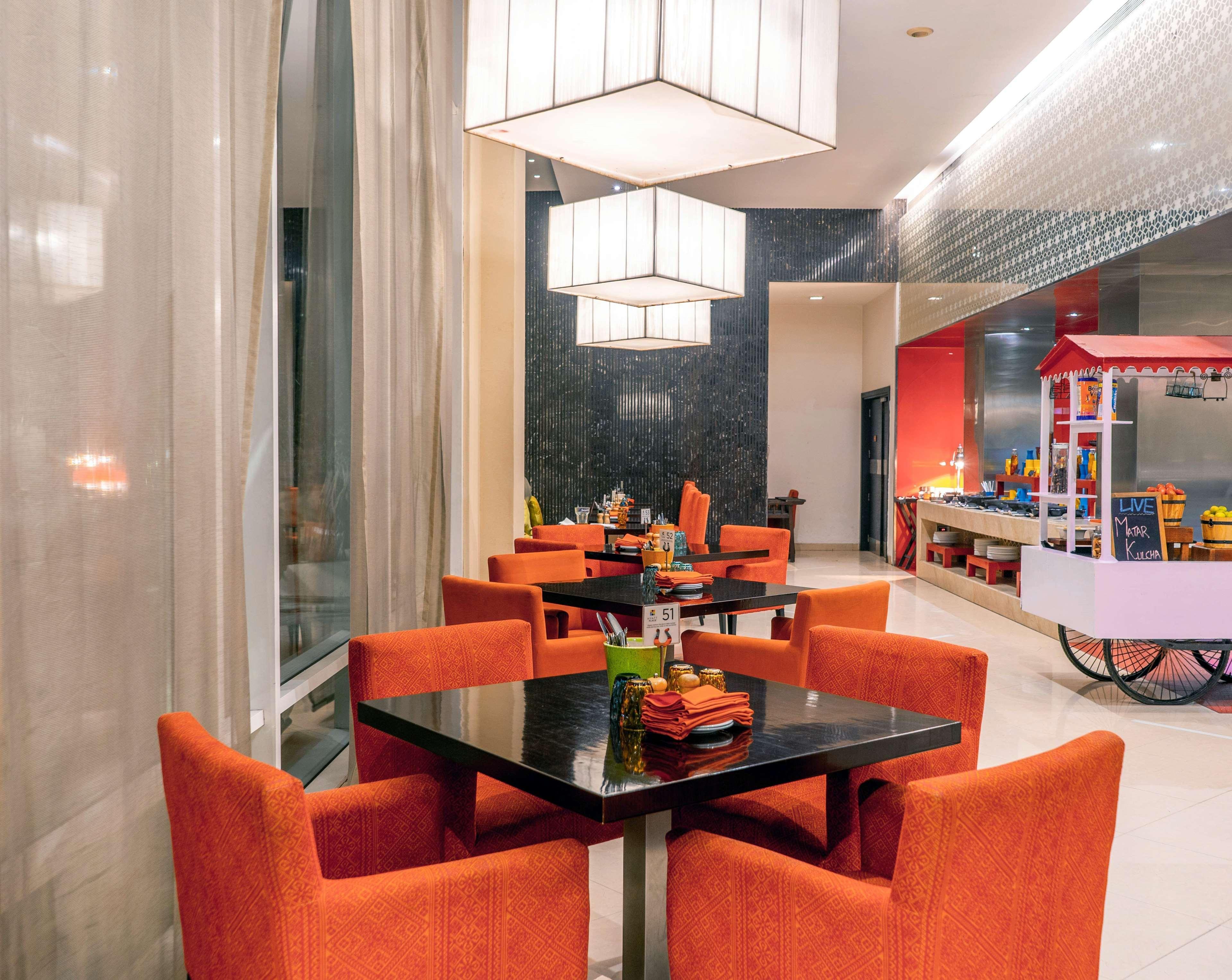 Hyatt Place Gurgaon Udyog Vihar Εξωτερικό φωτογραφία The restaurant